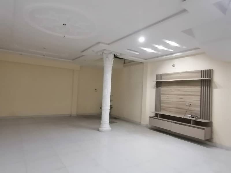 Prime Location House Of 5 Marla For sale In Al Raheem Gardens Phase 5 8