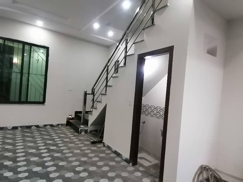 Prime Location House Of 900 Square Feet Is Available For sale In Al Raheem Gardens Phase 5, Lahore 3