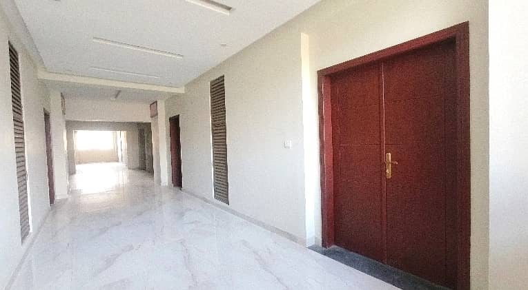 10 Marla Flat In Askari 11 - Sector D Best Option 7