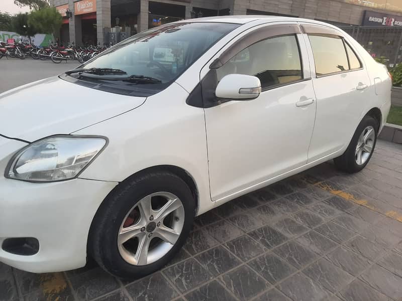 Toyota Belta 2009/12/13 1