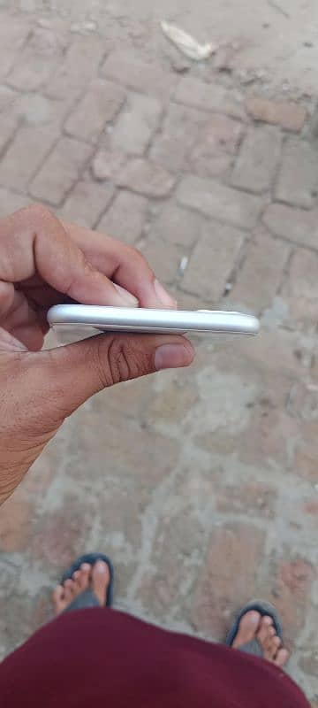 Iphone 8 plus Only Phone 4