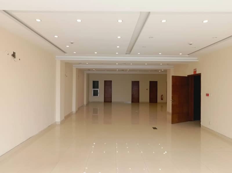 8 Marla 3rd Floor Office With Elevator For Rent In DHA Phase 8,Block D, Broadway, Reasonable Price And Suitable Location for Marketing Work Pakistan Punjab Lahore. 1