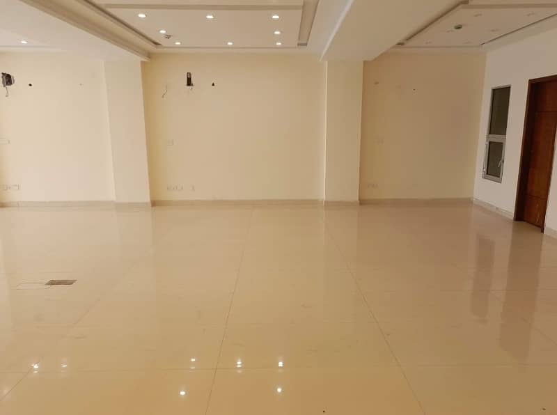 8 Marla 3rd Floor Office With Elevator For Rent In DHA Phase 8,Block D, Broadway, Reasonable Price And Suitable Location for Marketing Work Pakistan Punjab Lahore. 2