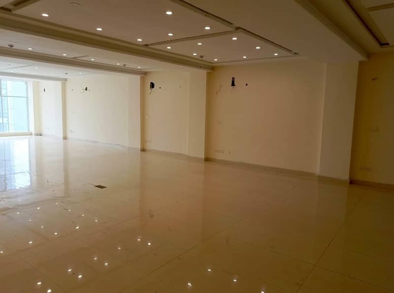 8 Marla 3rd Floor Office With Elevator For Rent In DHA Phase 8,Block D, Broadway, Reasonable Price And Suitable Location for Marketing Work Pakistan Punjab Lahore. 7