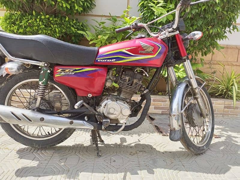 Honda 125 model 2017 Karachi number first owner contact 03190409233 1