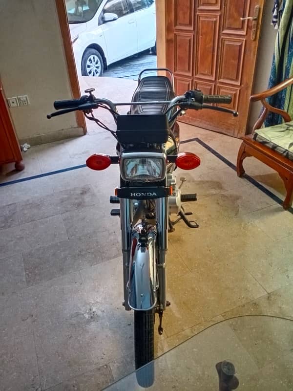 Honda CG125 Self start 3