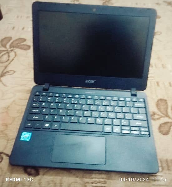 Acer travel mate b117 2