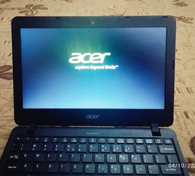 Acer travel mate b117 3