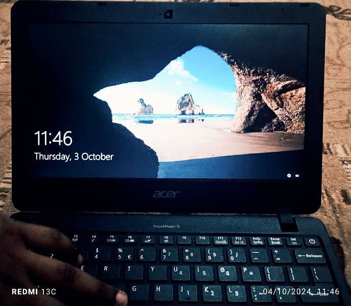 Acer travel mate b117 5