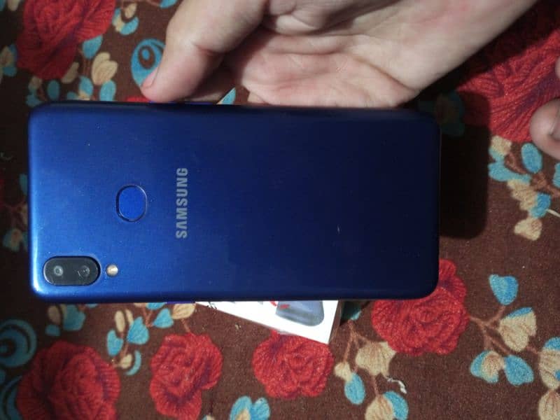 Samsung A10s mobile for sale. in lahore 2