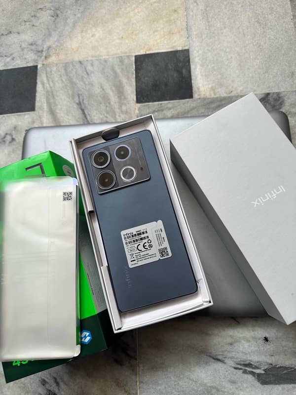 Infinix note 40 in full warranty 6