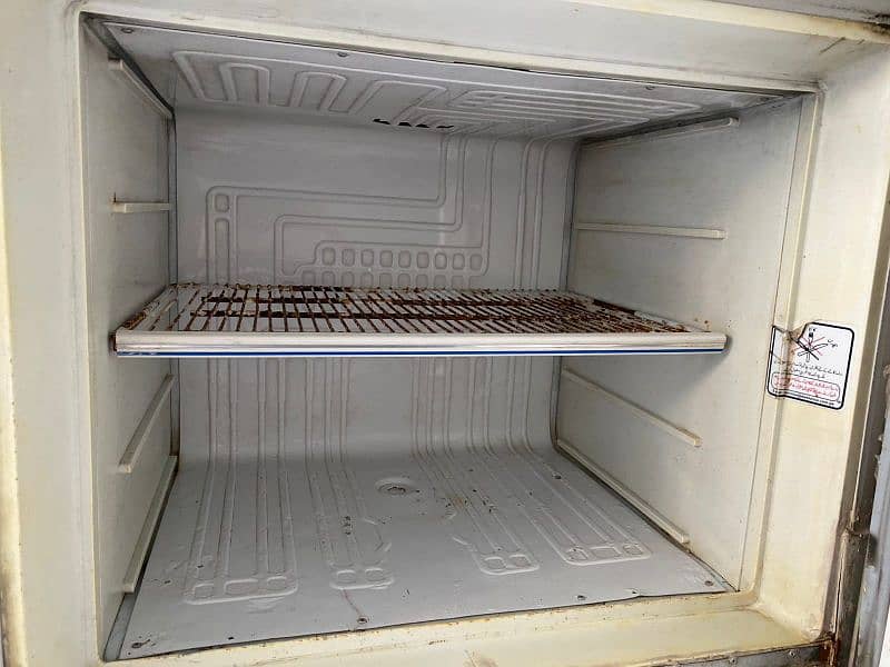 Dawlance Fridge for Sale 1