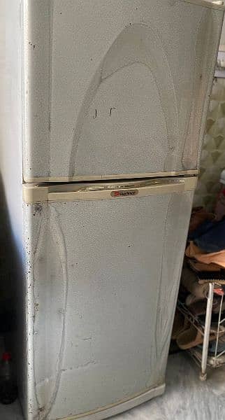 Dawlance Fridge for Sale 6