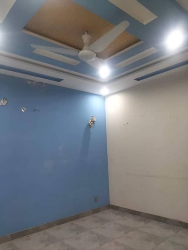 10 marla upper portion available for rent in husain block 1