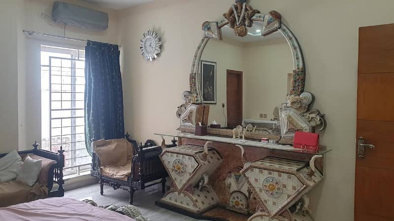 10 Marla Fully Furnished Lower Portion For Rent In Bahria Town Lhr 6