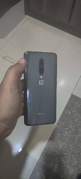 OnePlus 7 Pro 9.5/10 8/256 PTA Approved 1