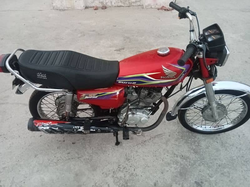 Honda 125 "URGENT SALE" call/W, App 0333-4732348 5