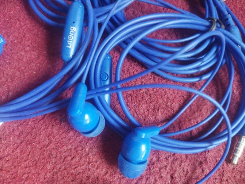 **5Handfrees** In Blue Colours  Very Chipest Price 1