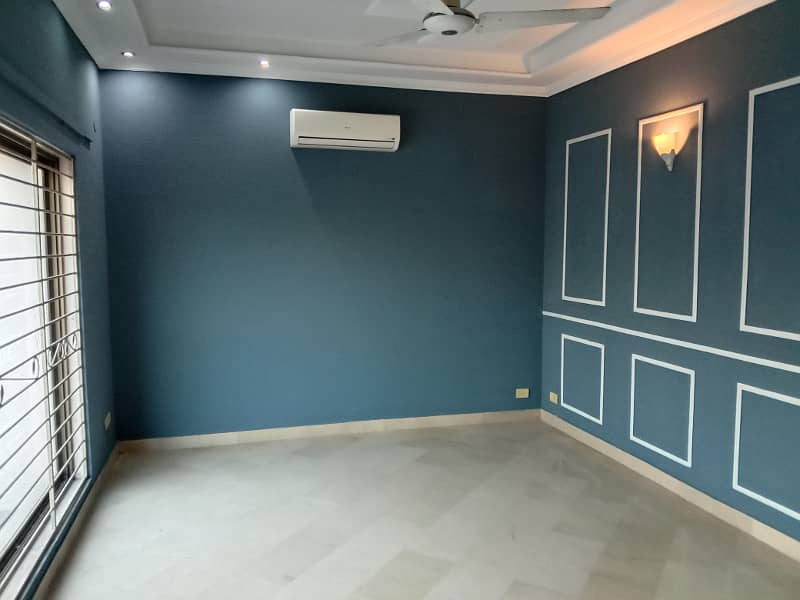 1 Kanal Nice Out Class Luxury Bungalow For Rent In DHA Phase 3 Lahore 0