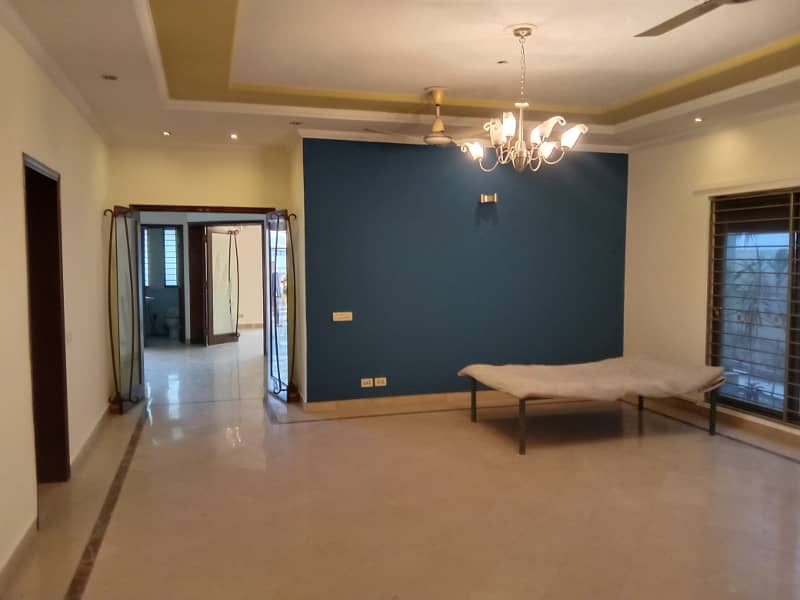 1 Kanal Nice Out Class Luxury Bungalow For Rent In DHA Phase 3 Lahore 9