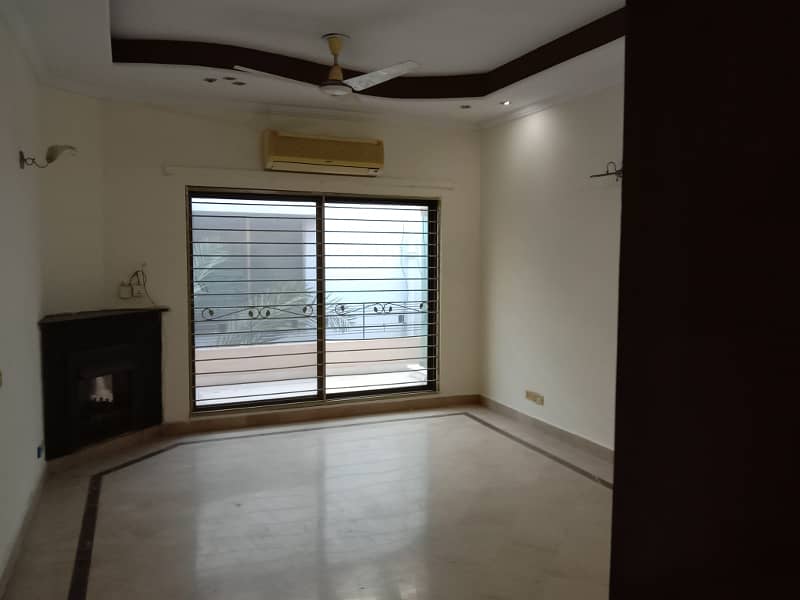 1 Kanal Nice Out Class Luxury Bungalow For Rent In DHA Phase 3 Lahore 21