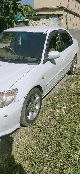 Honda Civic EXi 2004 1