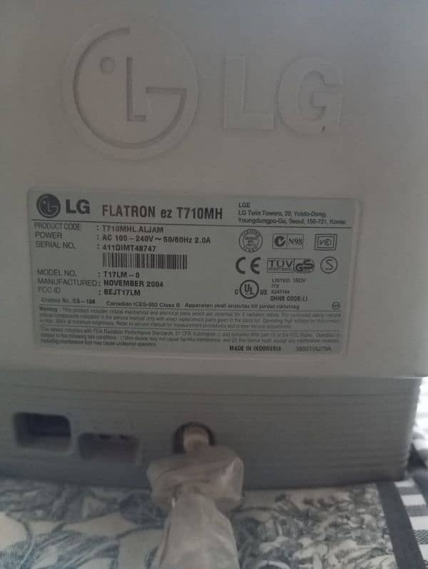 Lg Flatron T710MH Original Monitor for sale almost new Classic 5