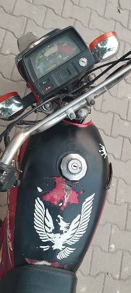 Honda CD 70cc 8