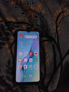 Oppo A31 4GB/128GB good condition only Tamper glass broken