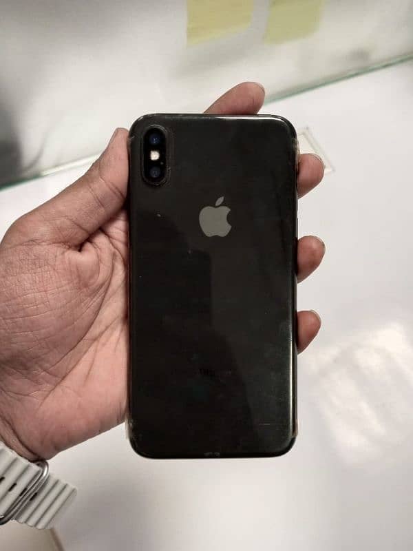 Iphone X NON PTA butt All Sim work gilich mobile hai 1