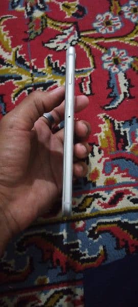 iphone 8 plus NON PTA 5