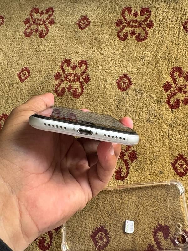 iphone se 2020 PTA Approved 3