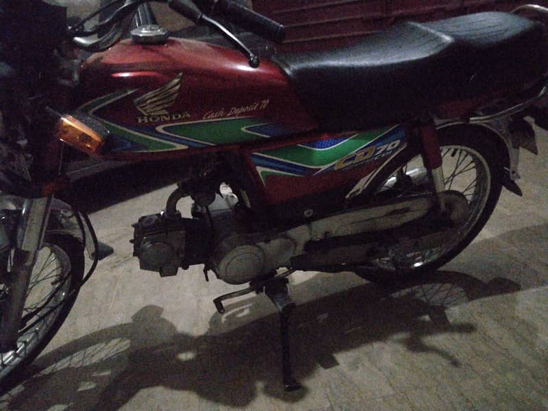 Honda CD 70 bike 2018/2019 Red Lahore number 3