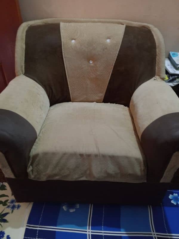 Five Seater Sofa urgent sell 2