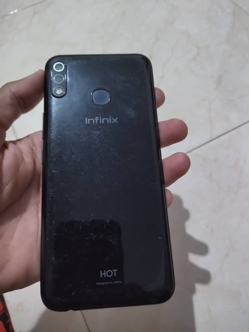 Infinix hot 8 lite 4