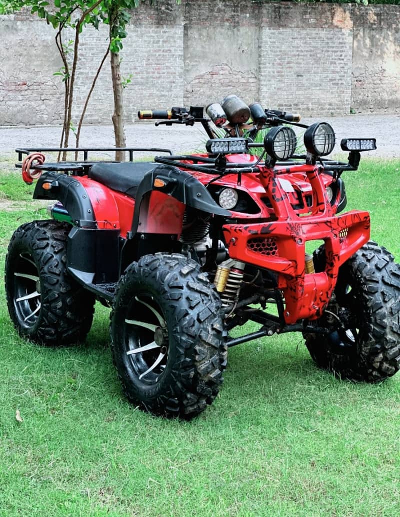 Monster Desert Hawk ATV, 0