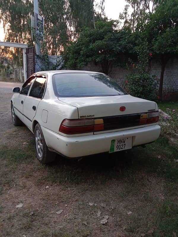 Toyota Corolla XE 1999 2