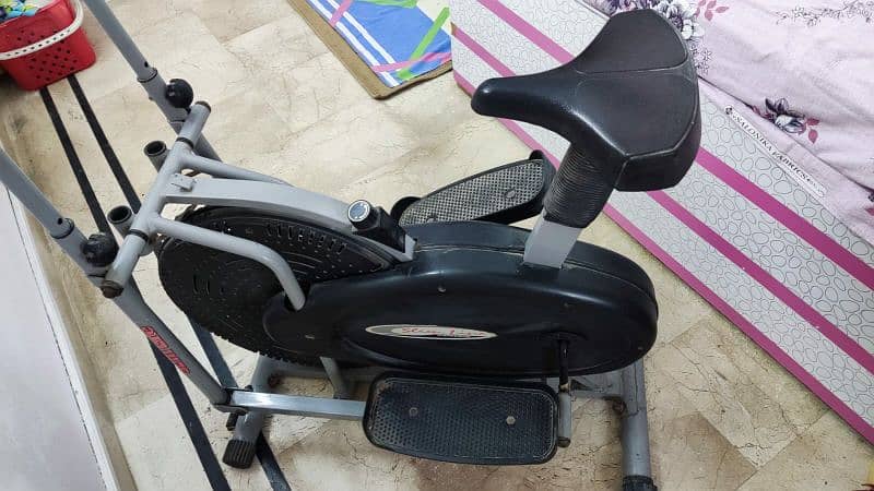 Elliptical Machine (Gym & Exercise equipment) 1