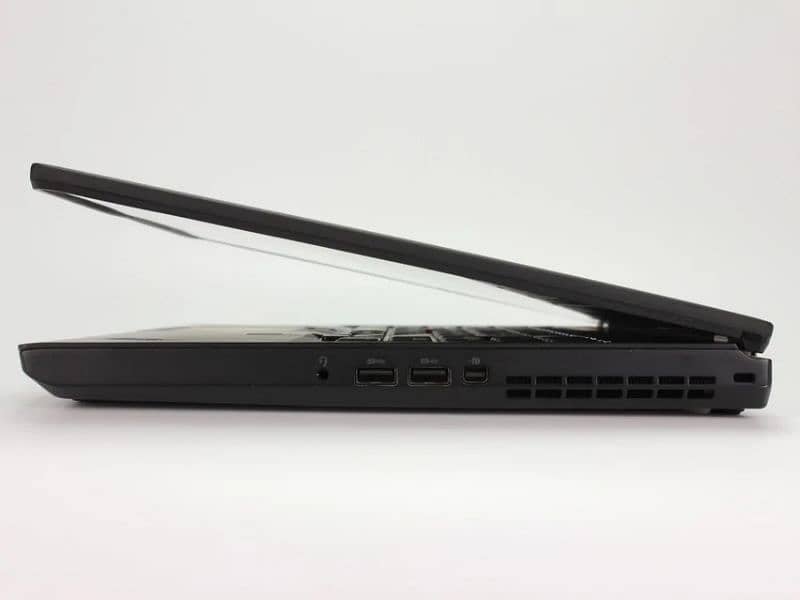 Lenovo P51 Workstation  High-Performance Laptop 3