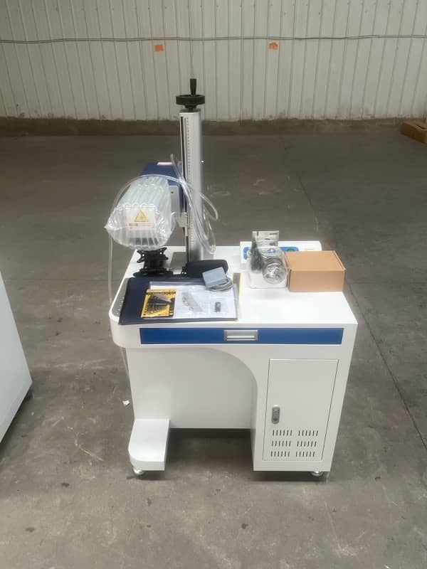 UV Marking Machine 5 W fiber 30 W 50 W 5