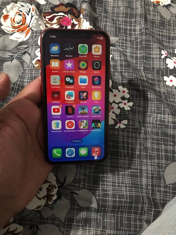 iphone xr 4