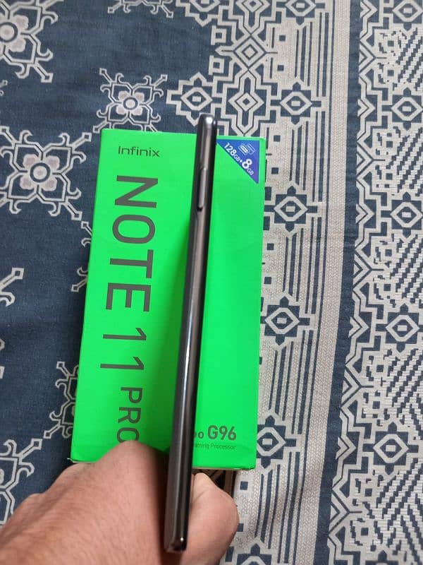 Infinix Note 11 pro 128gb/8gb with Box 2