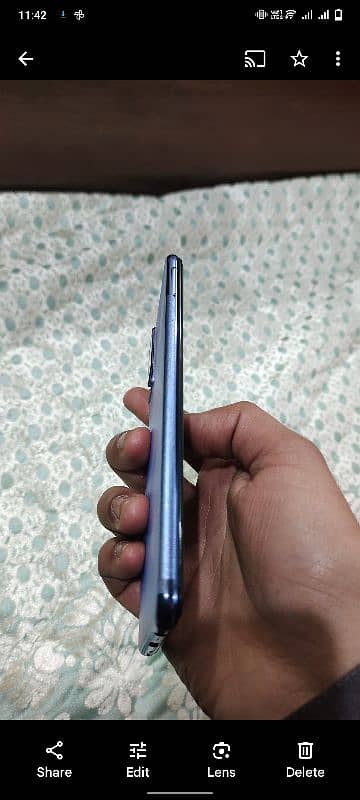 VIVO V21E 2