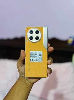 Tecno Camon 30 just box open 0