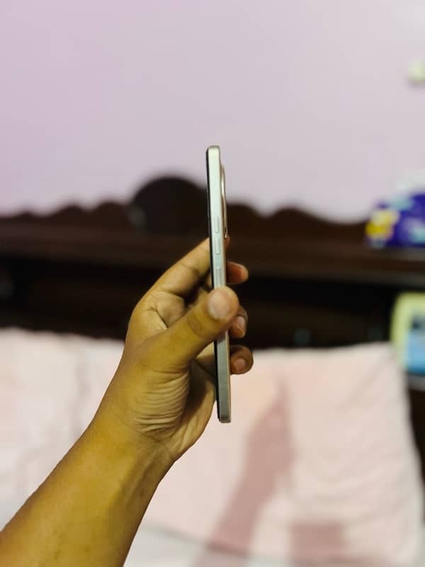 Tecno Camon 30 just box open 4