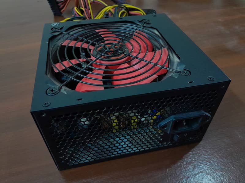 650w Power Supply | Mars Gaming MPII650 | 10/10 Condition 1