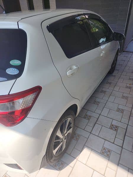 Toyota Vitz 2017 Model 5