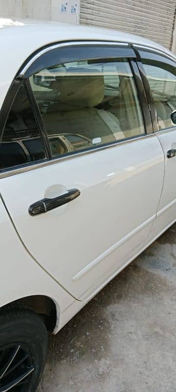 Toyota Corolla G 2001 model 6