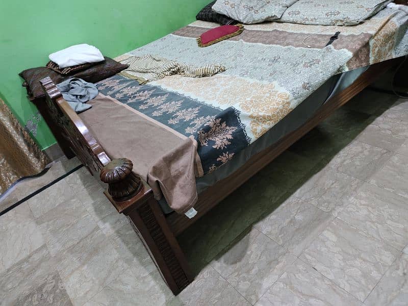 Pure Wood stylish bed with two side tables like brand new 6