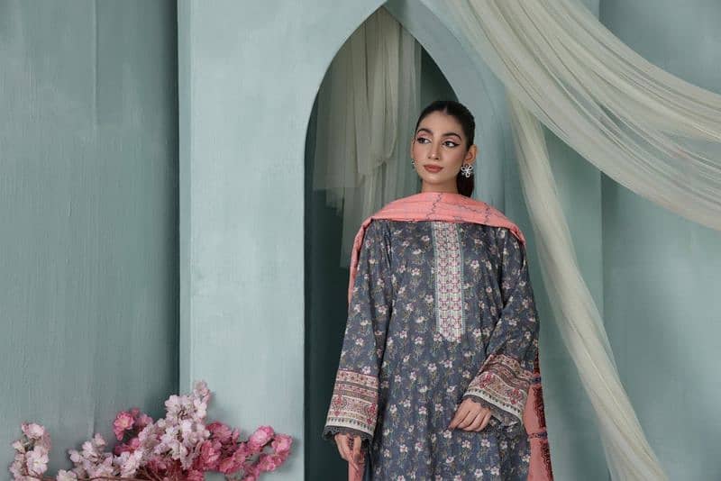 Bin Naemm Printed Three Piece Cross Khaddar 6